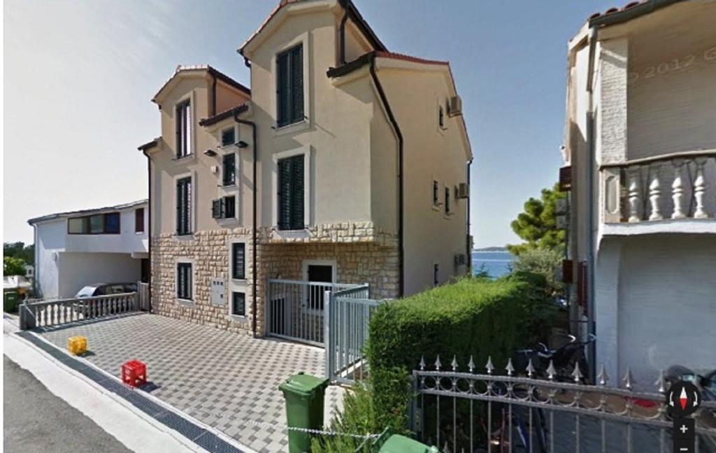 Apartments Pisacic Bibinje Exteriör bild